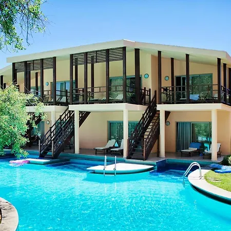 Sueno Resort Side