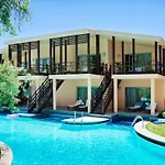 Sueno Resort Side